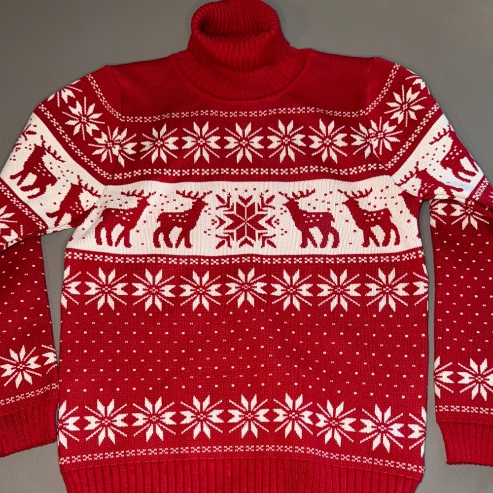 PatPat Festive Red and White Knit Sweater